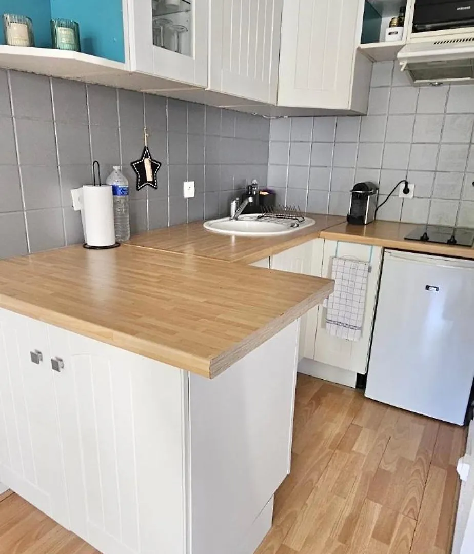 Charming 2 Rooms, Air Conditioning, Terrace, Wifi Vallauris Lägenhet