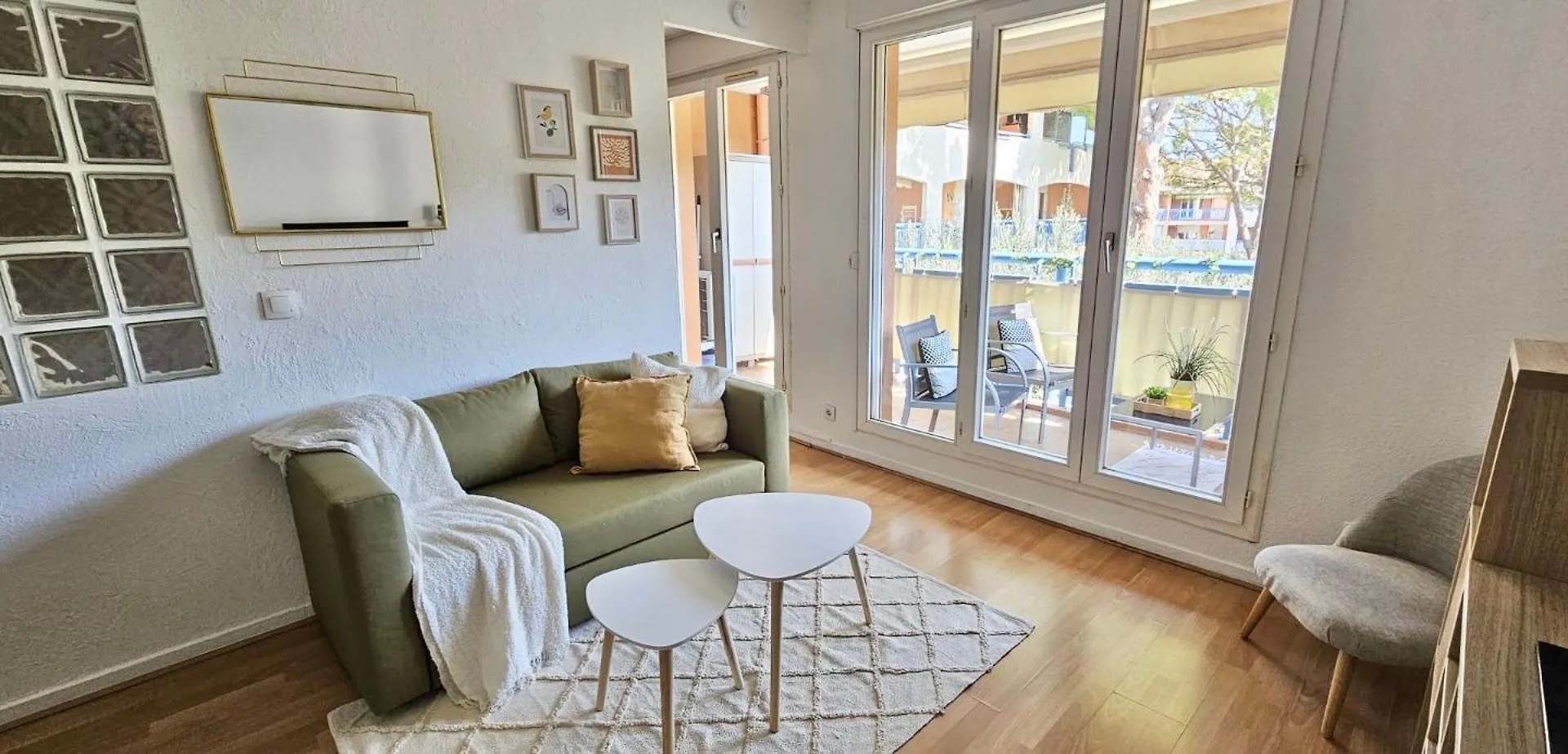 Charming 2 Rooms, Air Conditioning, Terrace, Wifi Vallauris Lägenhet